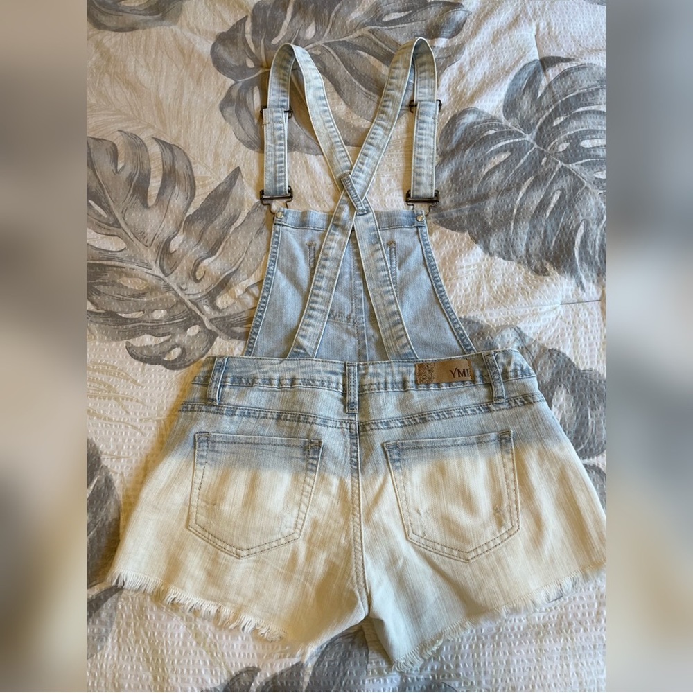 Jean Short Overalls - Picture 2 of 3